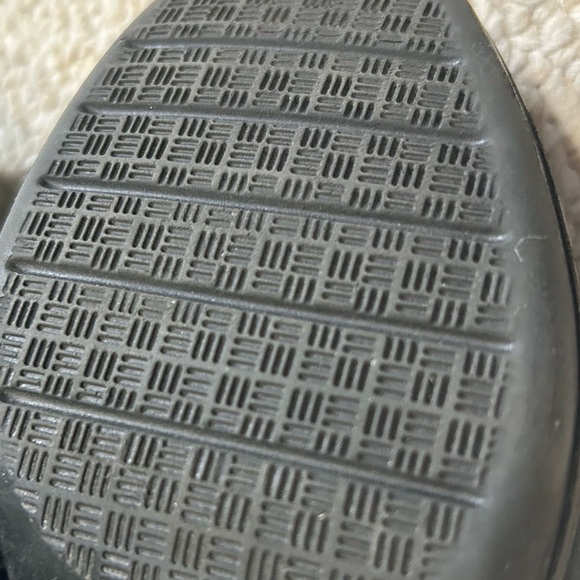 Clarks Women's Ankle Boots in Black - Picture 7 of 8